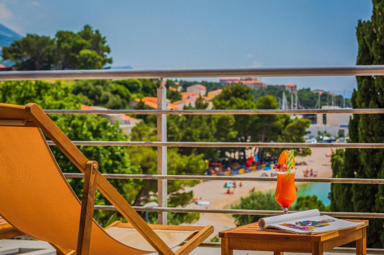 Baška Voda Motel Ljetni Raj المظهر الخارجي الصورة