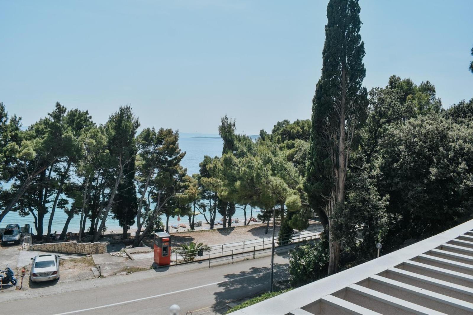 Baška Voda Motel Ljetni Raj المظهر الخارجي الصورة
